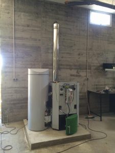 caldera pellet y chimenea